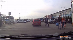 98 reactions · 30 comments | Oamenii aștia nu sunt sănătoși la...