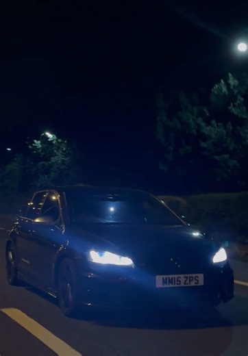 4K Golf R Driving Video with Pace Indicators