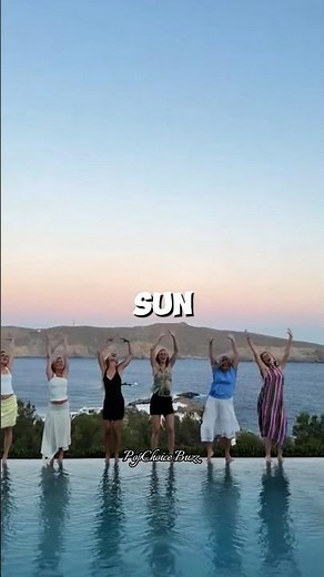 These Women Recreated "Midnight Sun"... But Everyone Watched the Woman in Black 😭🔥