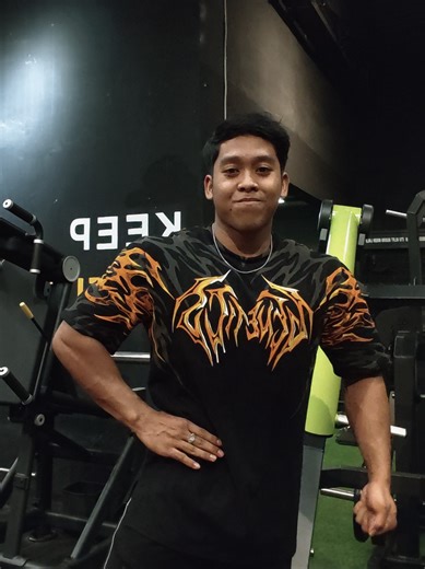 Stylish Oversize T-Shirts for Gym Enthusiasts
