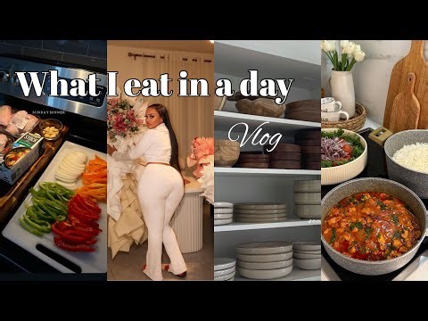 WHAT I EAT IN A DAY | cooking + recipes + life update