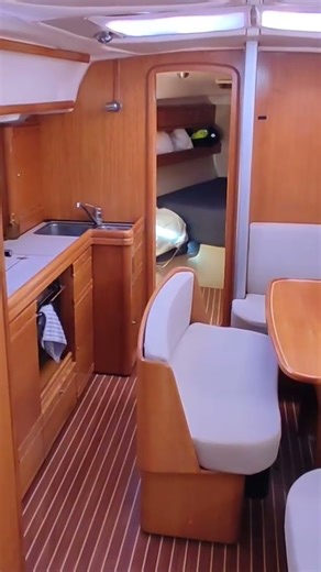 Bavaria 39 Cruiser For Sale #sailing #sailboat #boating #boatlife #luxuryyachtlife