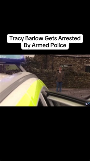 Tracy Barlow Arrested by Armed Police