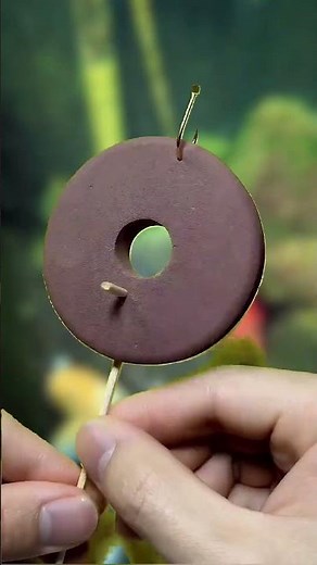 Struggling with Small Fishing Hooks? Easy Knot Trick Every Beginner Must Know! 🎣