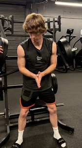Skinny Guy Is STRONG ASF! 🤯😨 #strong #strongmind #gym #chest #bodybuilder #strength #workoutgoals | Big SC Boy