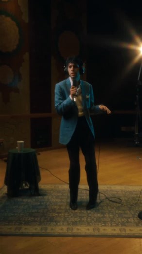 Stephen Sanchez ♡ on Instagram: "Love songs are better sung together 👀"