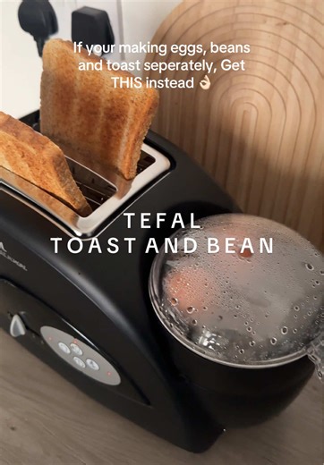 Save on your cooking time with this all in one Tefal toaster🍞 You can toast bread, make crumpets, warm bagels and more. The best part? There’s very little to clean up. Now on sale for a limited time👌🏻 #tefal #toaster #kitchenappliances #tiktokmademebuyit #dealdrops