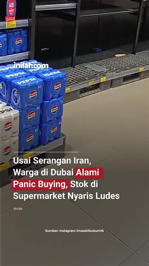 Ketegangan kawasan menyusul serangan Iran memicu aksi panic buying di sejumlah supermarket di Dubai, Uni Emirat Arab (UEA). Lonjakan pembelian terjadi pada berbagai kebutuhan pokok, membuat sebagian rak sempat terlihat menipis. Namun, para peritel memastikan pasokan tetap aman, harga stabil, dan distribusi berjalan tanpa gangguan. - Selengkapnya kunjungi website dengan klik link di bio atau download aplikasi di AppStore dan Google Play Store. #inilahNews #Dubai #PanicBuying #Inilahcom