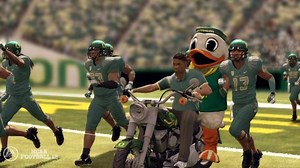 NCAA Football 12 Video Review