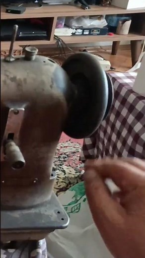 The Old PFAFF Still Moves ⚙️ | Vintage Machine ASMR