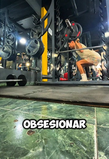 20kg en sentadilla #gym #fitness #powerlifting