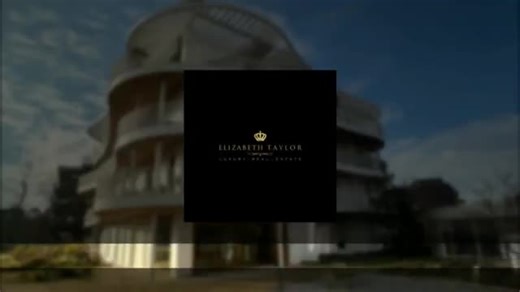 Vente, Appartement, 5 pièces, Le Vésinet - Prix honoraires inclus : 695 000 € Honoraires : 2.67% TTC (Les honoraires seront intégralement à la charge de l'acquéreur) Prix hors honoraires : 676930 € Bien en copropriété,Bien en copropriété : 147 lots DPE : A GES : C - https://pvt.fm/pub/C89CDACB8AFB - Spacieux appartement offrant une superbe terrasse de 34,68 m2, faisant le tour de l'appartement, un espace extérieur rare et d'une luminosité exceptionnelle tout au long de la journée.Situé au deuxiè