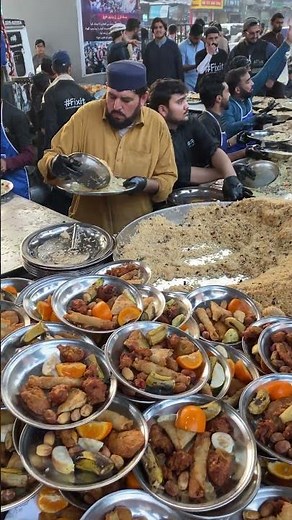 WORLD's BIGGEST IFTAR IN PAKISTAN Prepared 200OKg Food For GRAND RAMADAN IFTAR