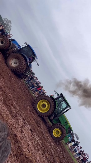 New Holland vs John Deere Tractors Comparison