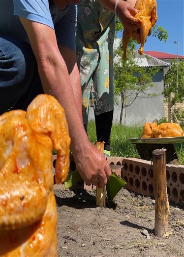 recipe broke all records! Fried whole chicken under buckets! Village life | Village Show