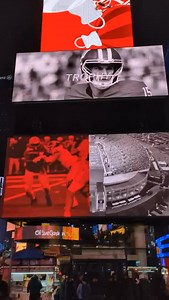 POV: You’re in NYC covering the Heisman Trophy Ceremony with the Sports Capital Journalism Program & you stop to celebrate your fellow IU student! 🍎🌃🚕 | IU Indianapolis