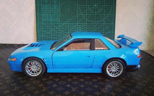 日产 Silvia S13，纯手工制作的模型。