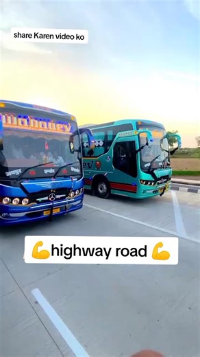 Highway Bus Race Video on the Road | R15 vs Truck