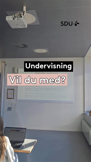 Er du en ung kvinde, eller forældre til en, der står og overvejer, om #STEM uddannelser er the way to go? 👩🏾‍🔬🧪 Så er IT camp for piger på SDU oplagt. Over 2 dage vil du: 👩‍💻møde andre seje kvinder, som dig selv 👩‍💻lære at programmere 👩‍💻lave din egen hjemmeside 👩‍💻få viden om AI og hvordan det bruges i dag OG DU BEHØVER IKKE KUNNE PROGRAMMERE I FORVEJEN😉💻 Tilmeld dig via LINK 🔗https://www.sdu.dk/da/uddannelse/moedsdu/itcampforpiger #TEK #Ingeniør #engineering #syddanskuniversitet