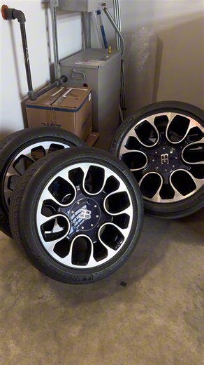 . (@user197471960)’s videos with original sound - .