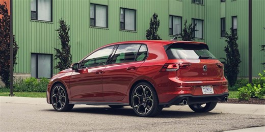 Volkswagen Golf GTI/Golf R: Car and Driver 2026 10Best Cars