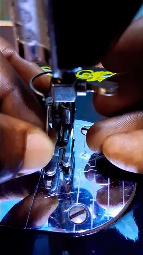 how to properly insert and set needle on sewing machine