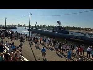 USS Silversides departs Muskegon for first time in nearly 40 years