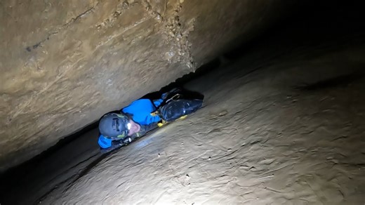 Claustrophobia in Untouched Territory