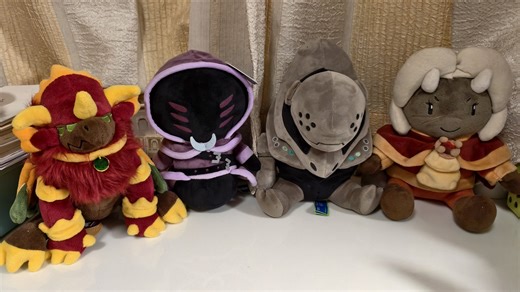 [灾厄周边]嘉登和西格纳斯的精美毛绒玩具展示