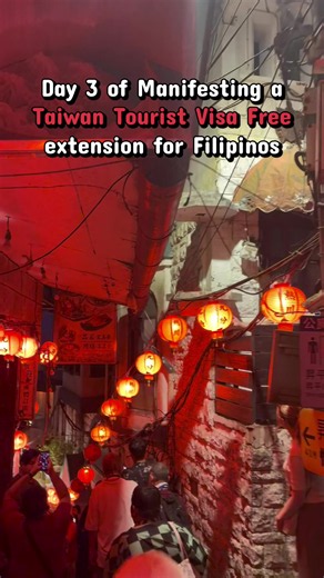 Paki galaw po ang baso, kabado na po ung may mga flights booked for Taiwan 🥲 Get a free Taiwan Itinerary here: https://nikkicnicolas.blogspot.com/2026/04/taiwan-itinerary.html #taiwanvisafree #taiwanvisafreeextension #taiwantravel #taiwanvisa #taiwanitinerary