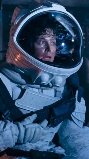 La Septième Obsession | LES 💯 PLUS GRANDS RÔLES FÉMININS Alien (1979) ELLEN par Sigourney Weaver Article de Dick Tomasovic à retrouver dans le N°62 actuellement... | Instagram