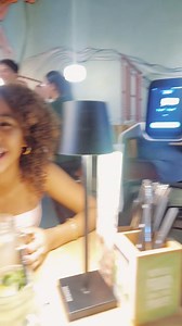 47K views · 1.3K reactions | To pesa robot oyo kombo nini? 藍藍 | Chloé l'Africaine | Facebook