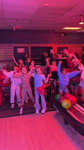 Team Holiday Party🎄 Our team was bursting with holiday spirit and plenty of energy at this year’s holiday party! 🎉💪 Watching our athletes bond, play, and celebrate their hard work is the best gift of all 🎁 | Gold Medal Gymnastics