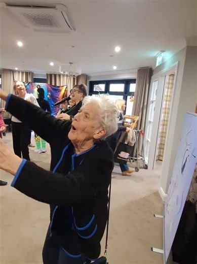 In your nineties dancing to the eighties. #ageisjustanumber #fyp #youarenevertooold #funtimes