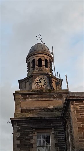 NORTHERN STEEPLEJACKS LTD WORKING ON WICK TOWN HALL CLOCK TOWER 05/12/25