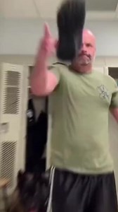 21M views · 1.3M reactions | OMG! Dog owners video goes viral for their act! My dog is there! #dogsofinstagram #petsofinstagram #puppies #doodlesofinstagram #viralreels | Buzz The Goldendoodle | Facebook