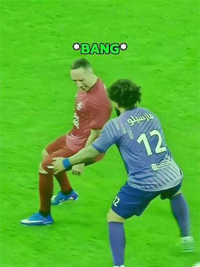 Marcelo get nutmeged😆#marcelo#shorts#ribery#shortsvideo