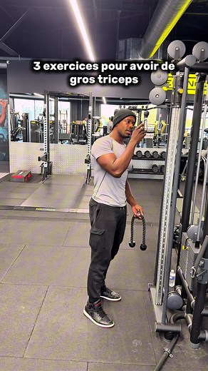 3 Exercices pour Booster vos Triceps à la Poulie Haute