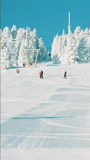 Fresh powder, mountain views and epic ski days await in Türkiye. #GoTürkiye