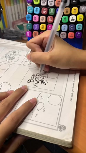 Perfect ‘to kung may mga libro kayong bawal sulatan. You can add highlighters and notes without writing the actual books 🫶✨. #transparentstickynotes #stickynotes #schoolessentials #studentsmusthave #fypシ #fyp