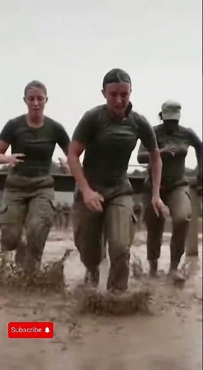 Behind the Scenes: How U.S. Female Soldiers Train for Battle 14 #USMilitary #AmericanArmy #USA