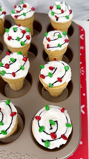 Easy holiday treat! #easyrecipe #Baking #dessert | Jen L