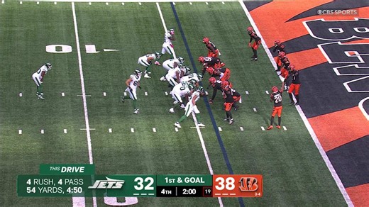 Jets-Bengals Highlight | Breece Hall Catches Defense By Surprise Flipping Pass to Mason Taylor for TD