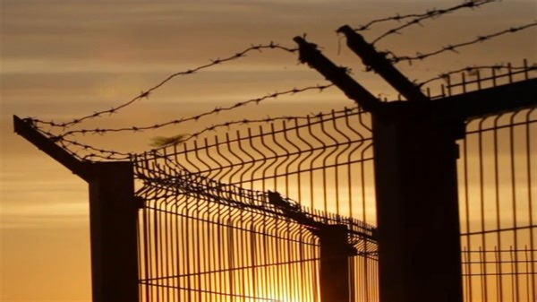 Potential prison closures sparks debate over best solution to staffing shortages