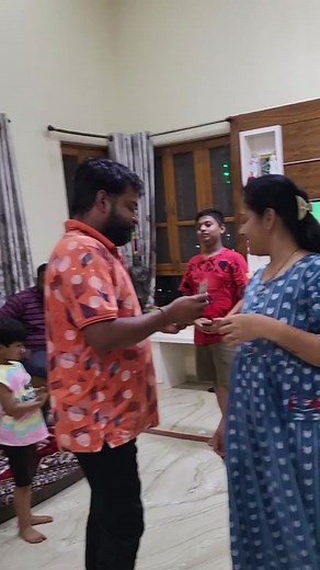 1.9M views · 10K reactions | Piasa hi paisa #bhaubij #dhananjaypowardp #comedy #dipawali #bhaubij #shorts #marathiculture | Mi Marathi Bhau | Facebook