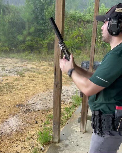 Custom Glock 19: Skills and Features Unleashed