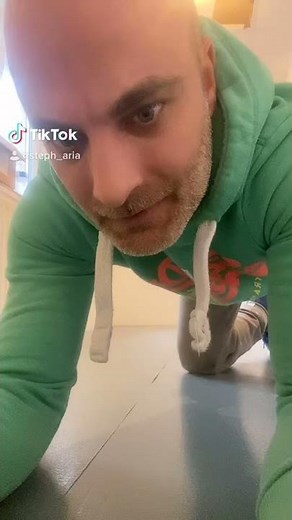 How to lay an underlay for floating parquet flooring 😉