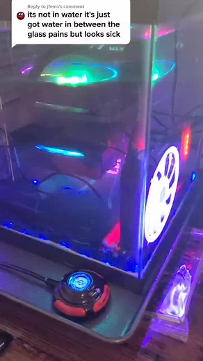 Submerging a PC in Mineral Oil for an Overkill Fish Tank Build