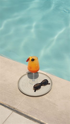 The perfect reset: pool days at Vida. 🏊🏖️ From sun-soaked lounging to refreshing dips, enjoy it all with our Pool Pass. #PoolDays #PerfectReset #VidaHotelsandResorts | Vida Hotels and Resorts