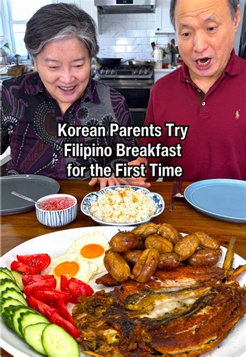 Replying to @Emiko ⁷ See how I cooked this meal in previous video. On the menu was Vigan Longganisa (Pork Sausage), Daing na Bangus (Fried Milk Fish), Sinangag (Garlic Fried Rice), Itlog (Fried eggs), Sukang Sawsawan (Spicy Vinegar) and some fresh tomato and cucumbers. Side note - Sinangag is truly the best fried rice in the world. #filipinofood #filipino #Philippines #Longsilog #pinoy